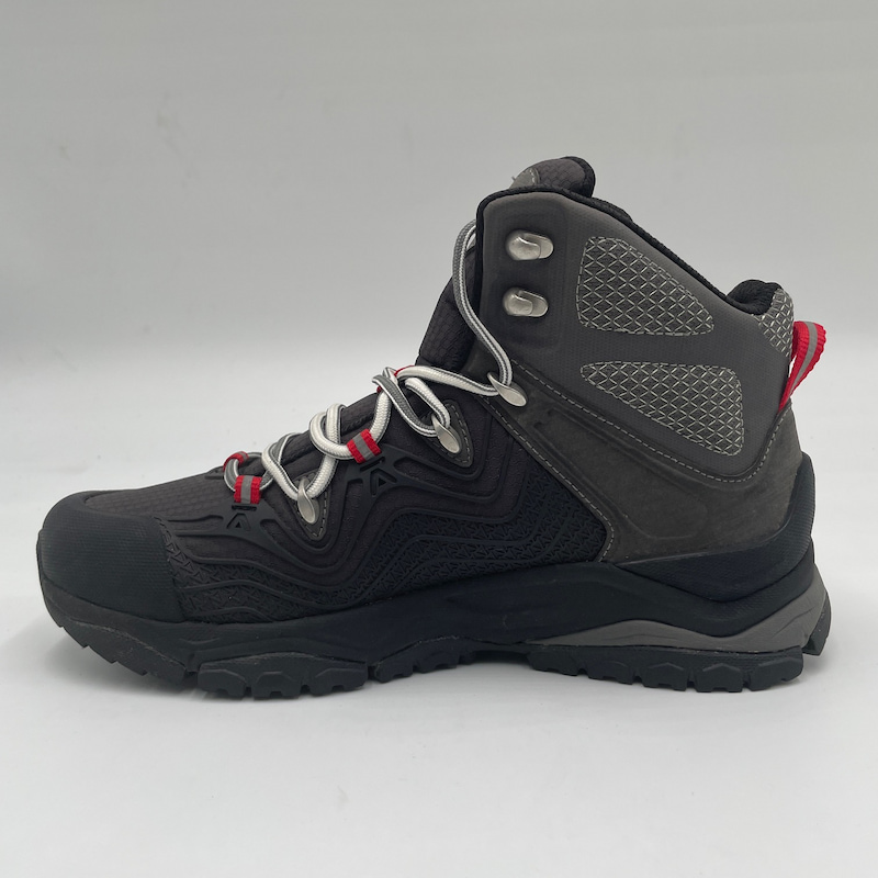 Water-repellent Seamless Hiking Shoes Men